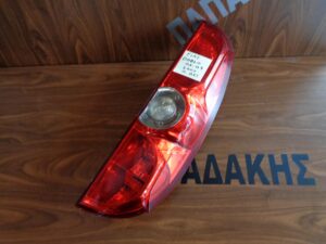 fiat-doblo-2010-2015-fanari-piso-dexi-porta-difylli  
